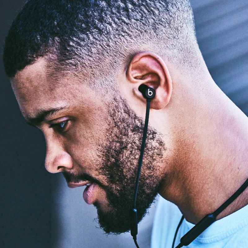 هندزفری دورگردنی Beats Flex